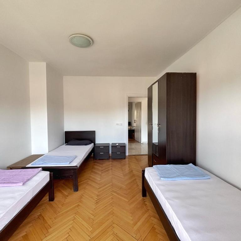 Vega's Hostel - Krevet za Jednu Osobu u Ženskoj Spavaonici - 3