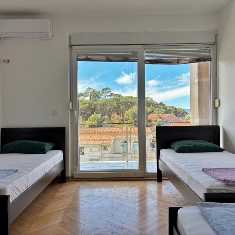 Vega's Hostel - Krevet za Jednu Osobu u Ženskoj Spavaonici - 5