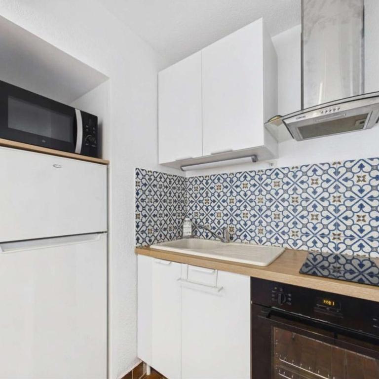 Charmant Appartement 2P Cabine avec Parking Privé - FR-1-326-873 - Apartamento - 4