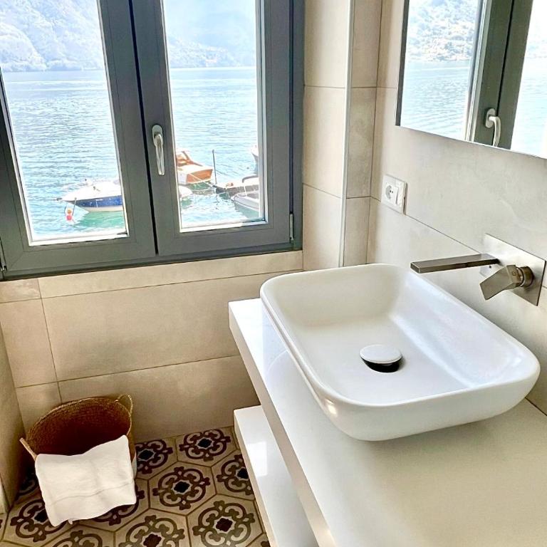 Oleandri - Appartamento con 2 Camere da Letto e Vista Lago - 9