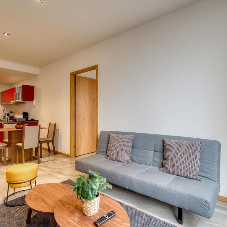 La mejor ubicación, a pasos de la Embajada USA - Apartamento de 2 dormitorios - 4
