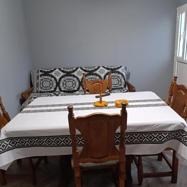 Departamento Amoblado - Apartamento de 1 dormitorio - 4