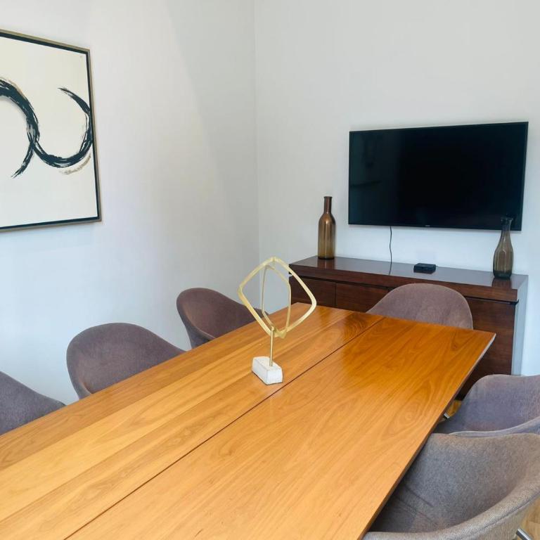 La mejor ubicación, a pasos de la Embajada USA - Apartamento de 2 dormitorios - 32