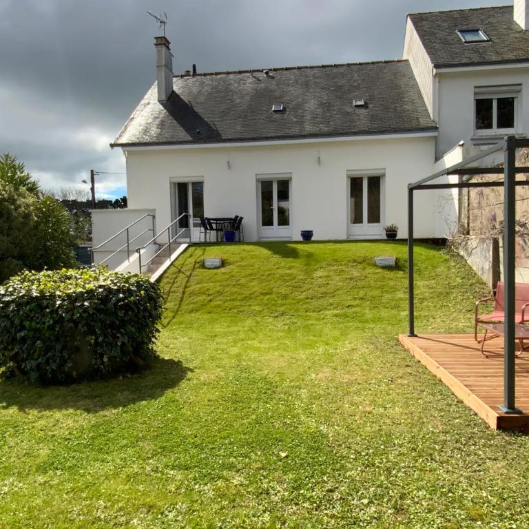 Maison Saint Marc sur Mer - Maison 3 Chambres - 1