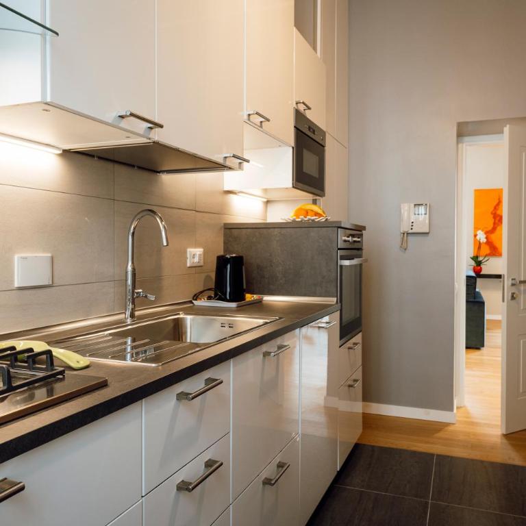 Design Apartment Monti Rome Spacious 115 sqm - Appartamento Deluxe con 2 Camere da Letto - 13