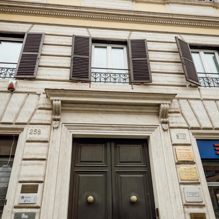 Design Apartment Monti Rome Spacious 115 sqm - Appartamento Deluxe con 2 Camere da Letto - 17
