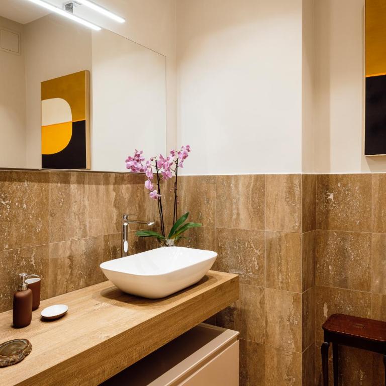 Design Apartment Monti Rome Spacious 115 sqm - Appartamento Deluxe con 2 Camere da Letto - 28