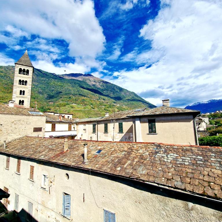 LA TANA DEI VIAGGIATORI - CENTRO STORICO - Tirano - Two-Bedroom House - 52