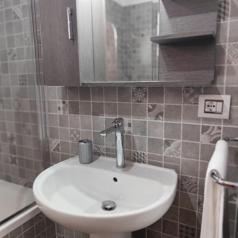 MR1 House Gallipoli - Appartamento con 2 Camere da Letto - 39