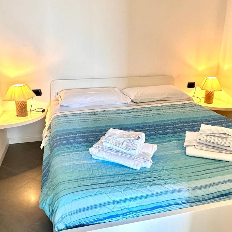 Silvia al mare - Appartamento con 2 Camere da Letto, Terrazza e Vista Mare - 8