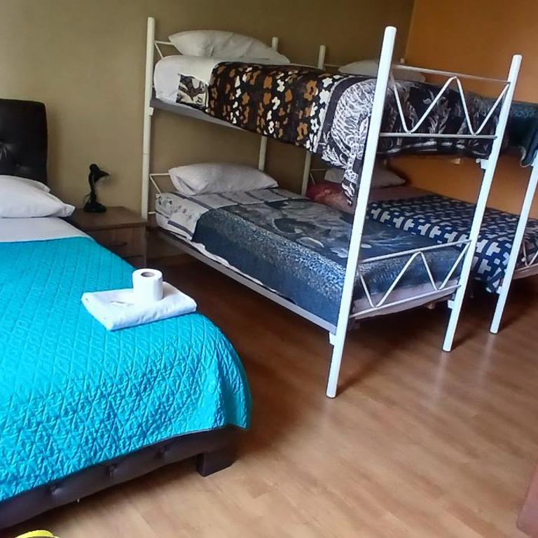 Hostal home 3 - Quadruple Room - 2