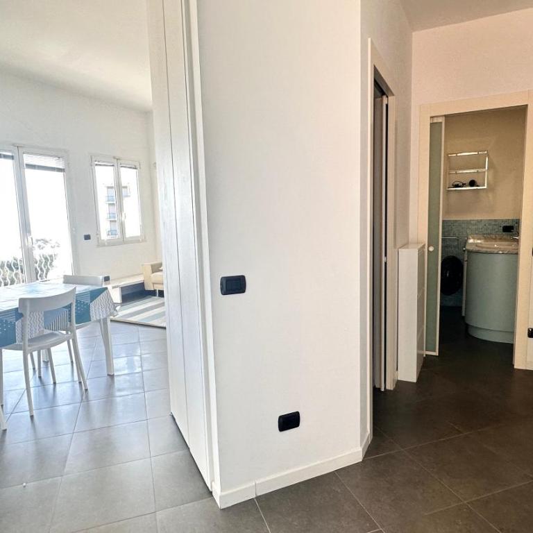 Silvia al mare - Appartamento con 2 Camere da Letto, Terrazza e Vista Mare - 5