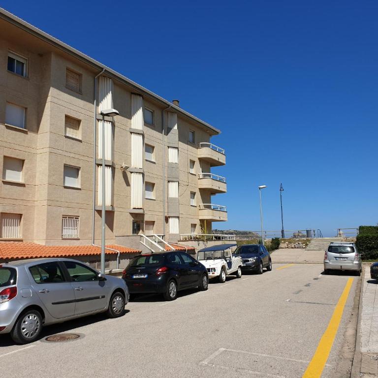 Apartamento junto al mar en L'Estartit con piscina - ES-323-83 - Apartment - 28