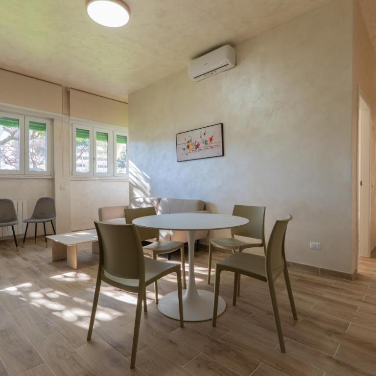 Modern Two Bedroom Design Apartment near Circo Massimo Rome - Two-Bedroom Apartment - 4
