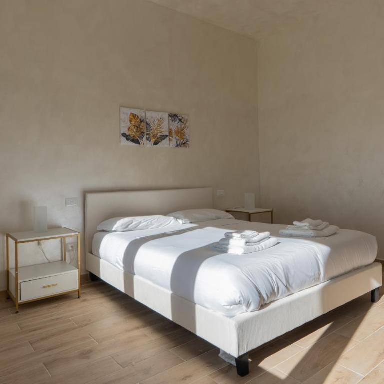 Modern Two Bedroom Design Apartment near Circo Massimo Rome - Two-Bedroom Apartment - 31