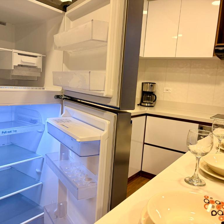 Apartamento moderno en Laureles excelente sector cerca al Portal del Quindio - Apartamento de 2 dormitorios - 11