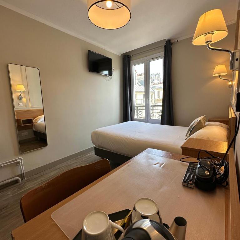 Bonséjour Montmartre - Habitación Doble con baño compartido - 1
