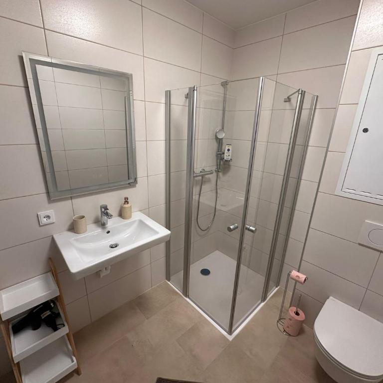 Donau-Vibes - Apartment mit 1 Schlafzimmer - 22