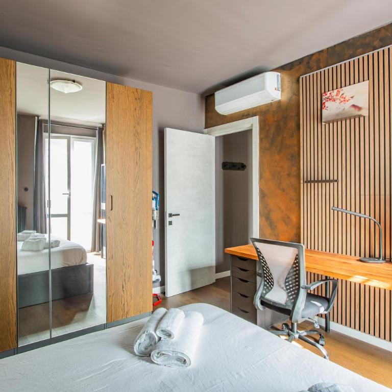 Lake Como - Old Town Terrace Apartment - 3 min from Lake and Station - Apartment mit 1 Schlafzimmer - 19