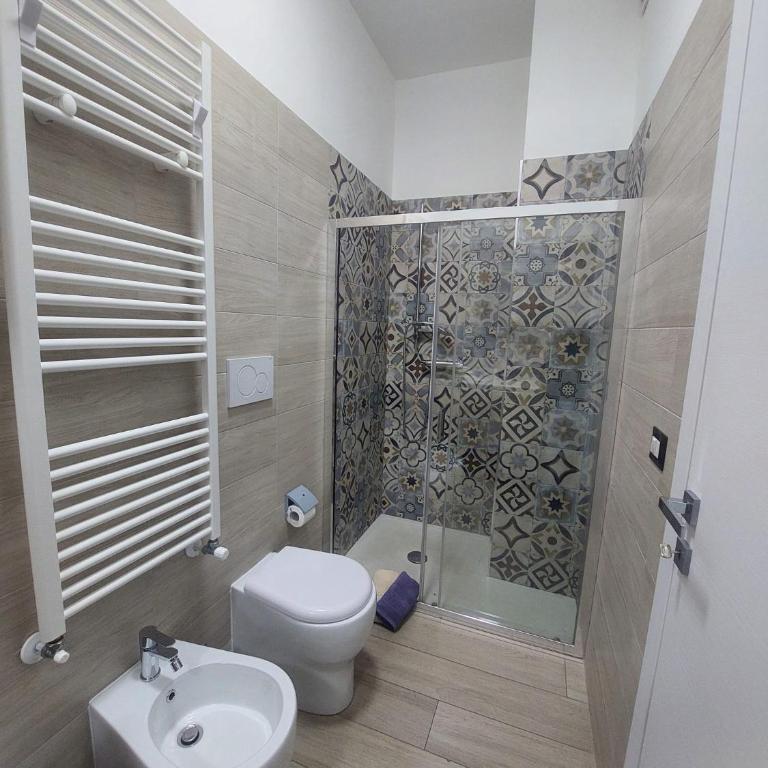 B&B Tra Scirocco e Tramontana - Camera Matrimoniale con Bagno Privato - 7