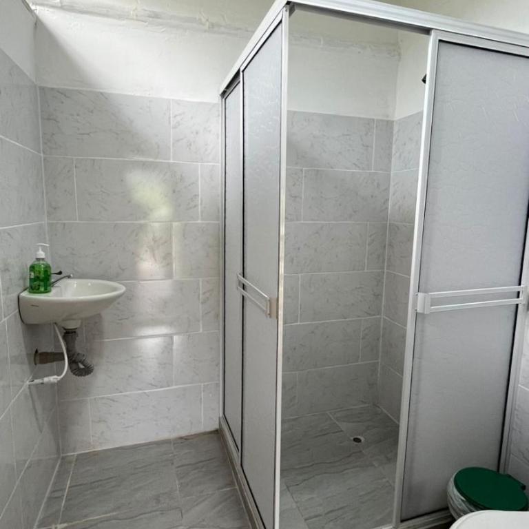 Cabaña El Tucan - Quadruple Room with Bathroom - 17