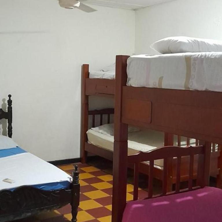 Hospedaje Chavela - Habitación Familiar - 1