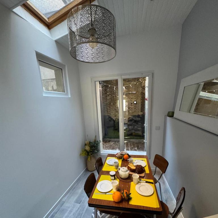 Maison pecheur rénovée au centre de Trouville - Casa de 2 dormitorios - 7