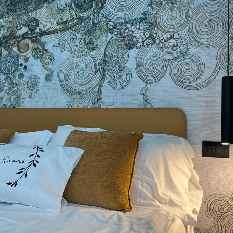 Zara Rooms - Double Room with Private Bathroom - 8