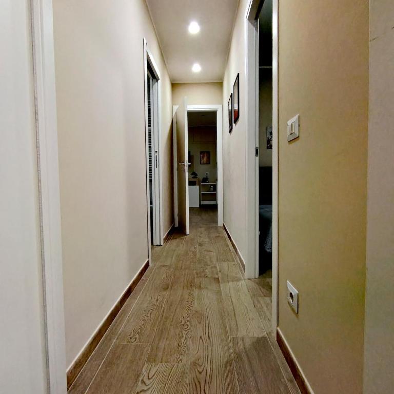MarMik - Appartamento con 2 Camere da Letto - 12