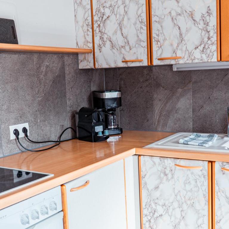 Modernes Studio in zentraler Stadtlage - Apartamento de 1 dormitorio - 14