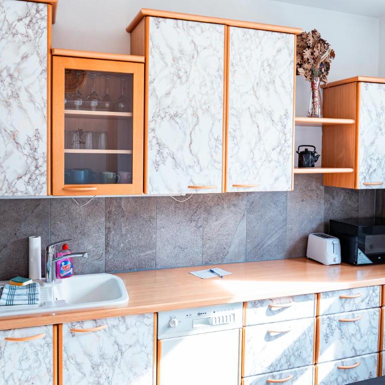 Modernes Studio in zentraler Stadtlage - Apartamento de 1 dormitorio - 12