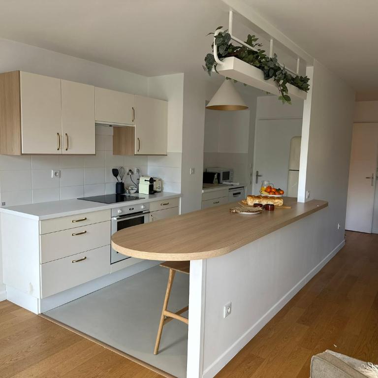 Appart Rénové avec Terrasse - Bail mobilité - Appartement 3 Chambres - 2