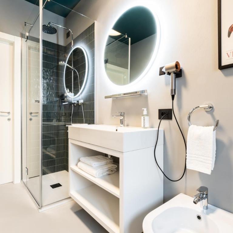 Palazzo Forti Verona Design Apartments - One-Bedroom Apartment with Balcony - 6