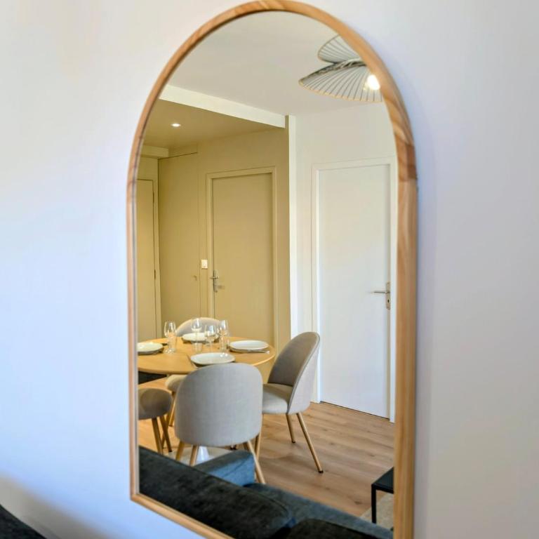 Le Baulois - appartement lumineux & terrasse - One-Bedroom Apartment - 13
