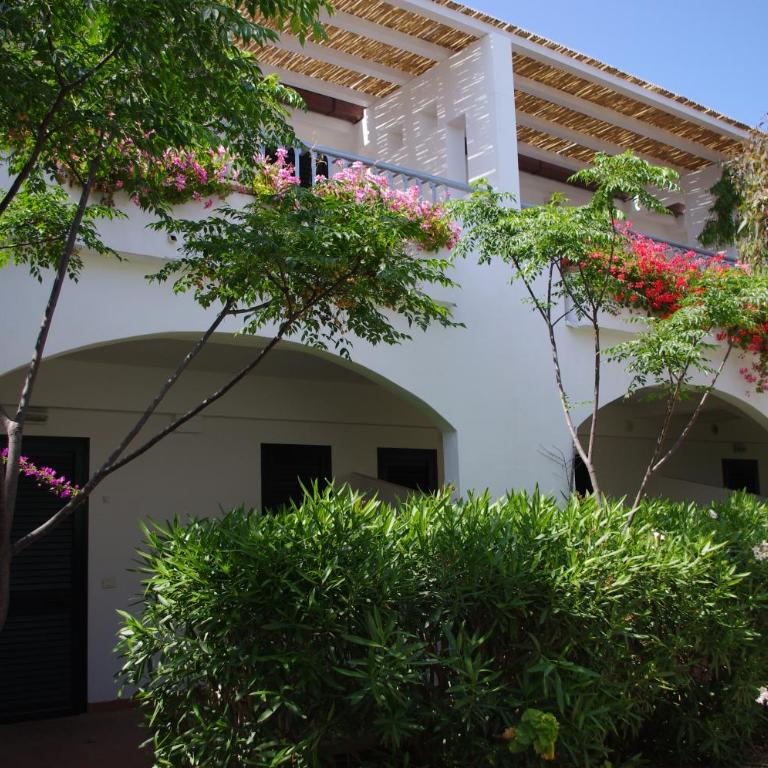 Baia Degli Aranci Suite & Apartments - Suite con 2 Camere da Letto - 4