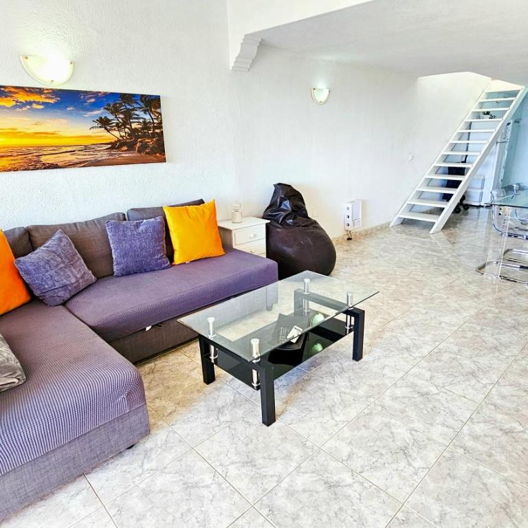 Dúplex con vistas al mar,cerca de playa y puerto - Apartamento de 1 dormitorio - 2