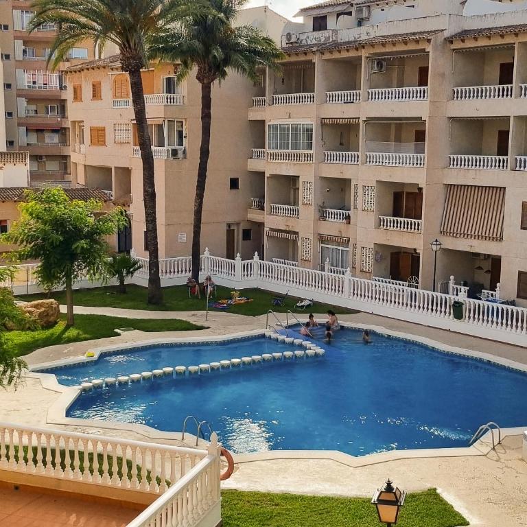 Casa Del Angel 2, Cosy 2 bed apartment,150m from Playa Los Locos plus beautiful swimming pool - Apartamento de 2 dormitorios - 27