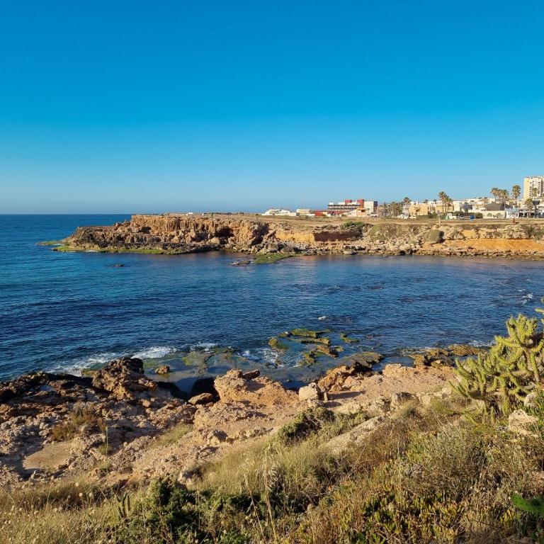 Casa Del Angel 2, Cosy 2 bed apartment,150m from Playa Los Locos plus beautiful swimming pool - Apartamento de 2 dormitorios - 30