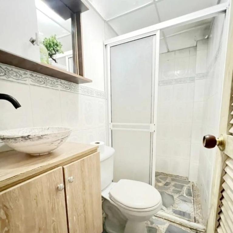 Hermoso apartamento en laureles 402 - Apartamento de 2 dormitorios - 3