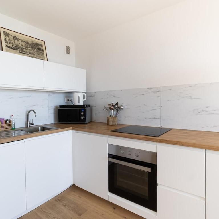 Face a la mer Cassis - Two-Bedroom Apartment - 14