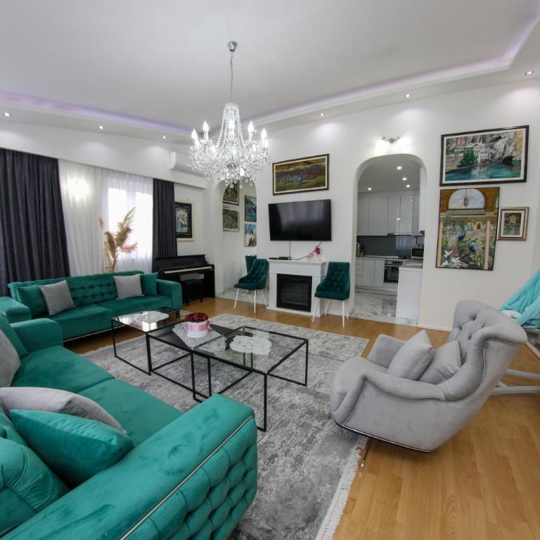Emerald Elegant Residence - Apartman sa 2 Spavaće Sobe - 1