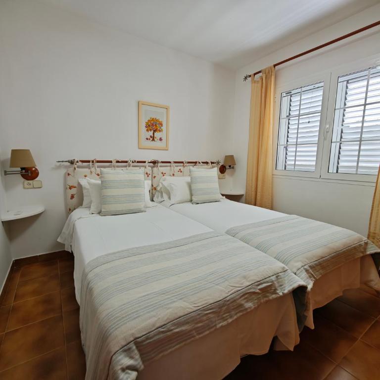 Bungalow with great garden, los Tunos - Apartamento de 1 dormitorio con jardín - 32