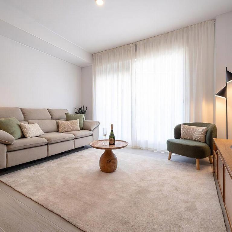 Calm Beach Estepona Retreat - Apartamento - 11