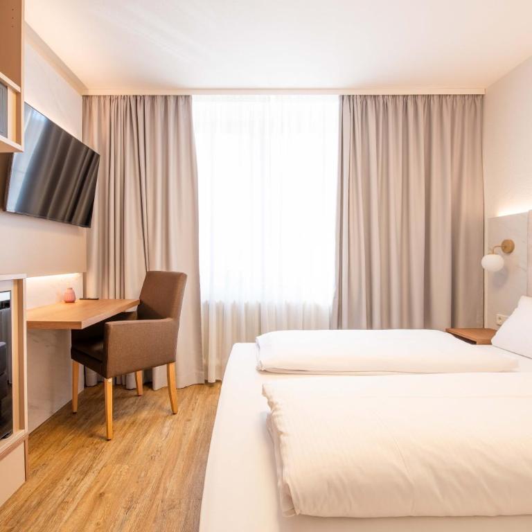Altstadt Hotel - Doppelzimmer - 9