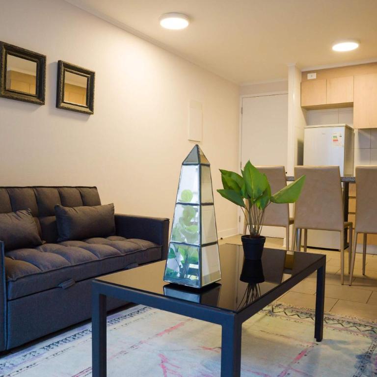 Terrace Vibe Chic Apartment Steps from Metro - Apartment - 11