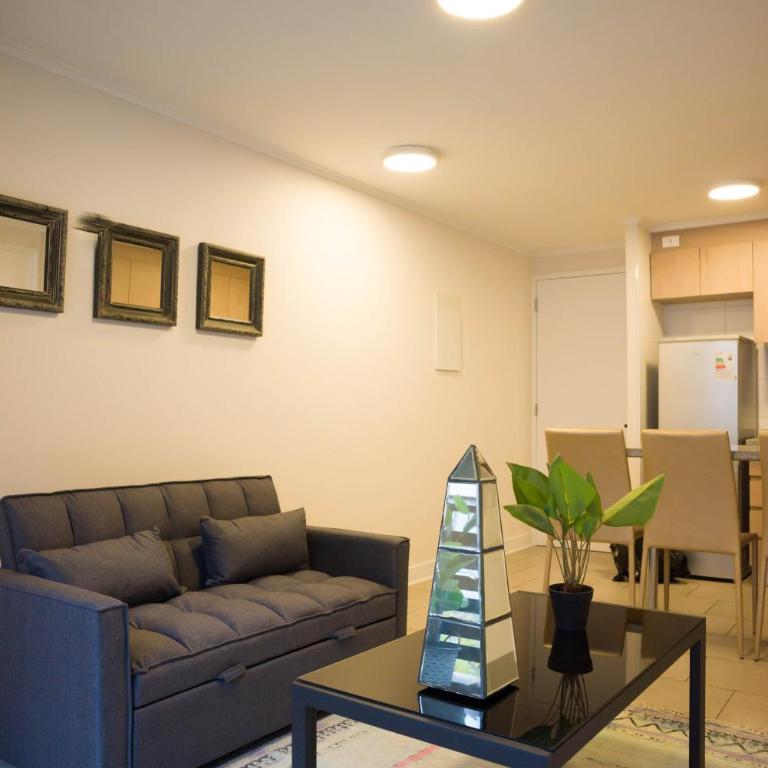 Terrace Vibe Chic Apartment Steps from Metro - Apartment - 12
