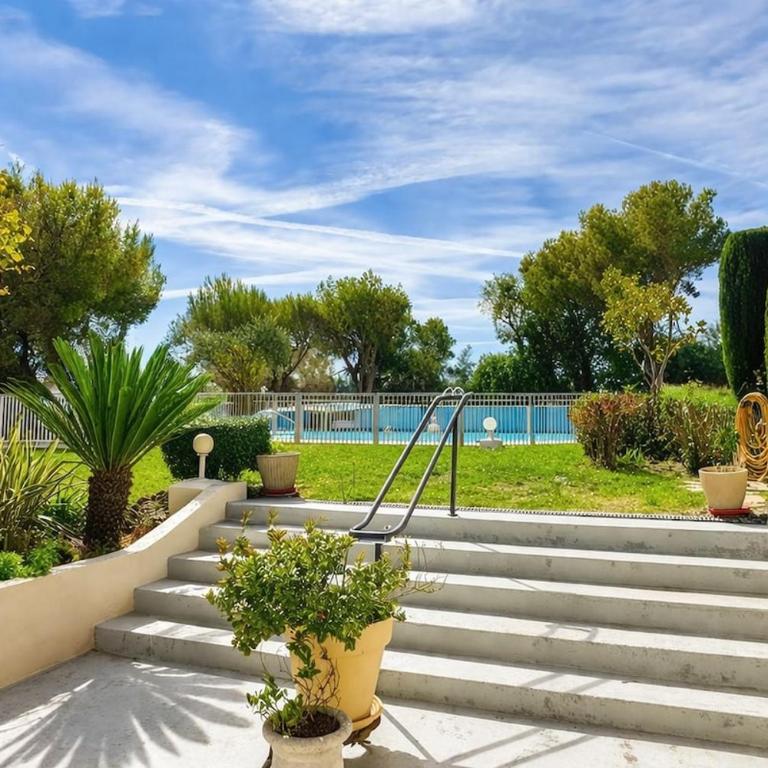Studio avec piscine à 100 m de la plage - Studio - 7