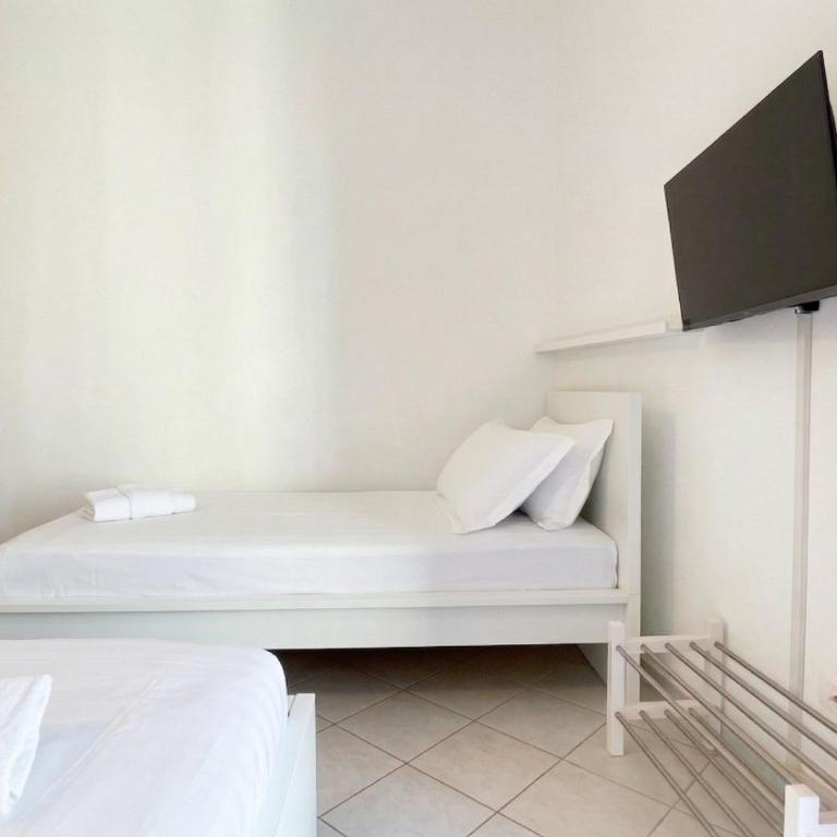 Bilocale a 230 mt dal mare WiFi e parcheggio 1 - Appartamento - 1