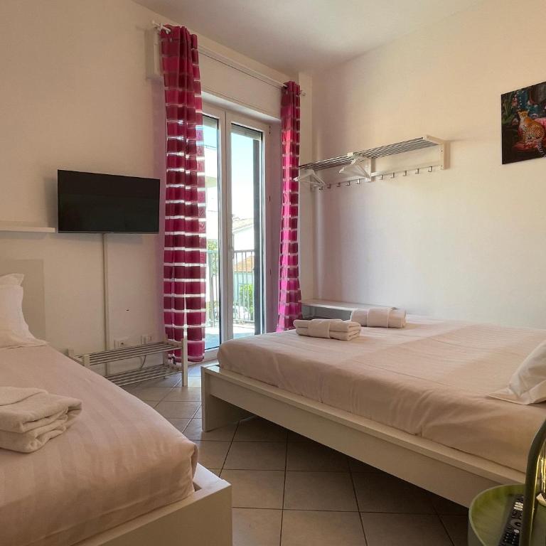 Bilocale a 230 mt dal mare WiFi e parcheggio 1 - Appartamento - 18