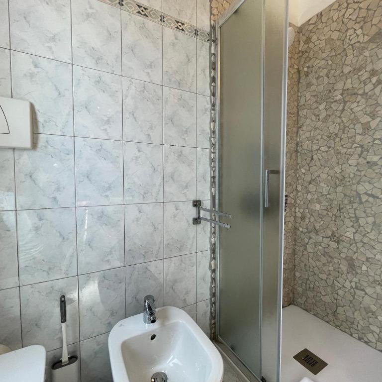 Bilocale a 230 mt dal mare WiFi e parcheggio 1 - Appartamento - 22
